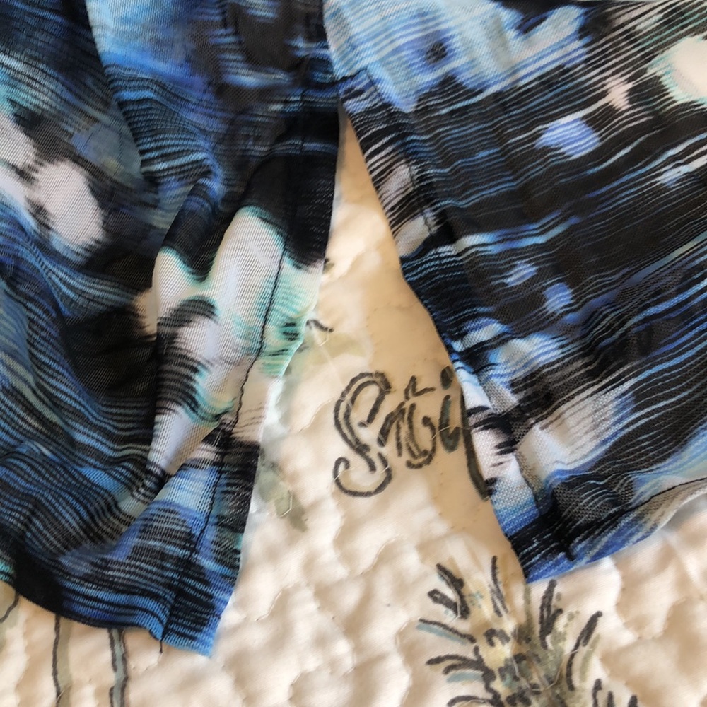 Christina Front Tie Beach Cover up - Picture 6 of 10